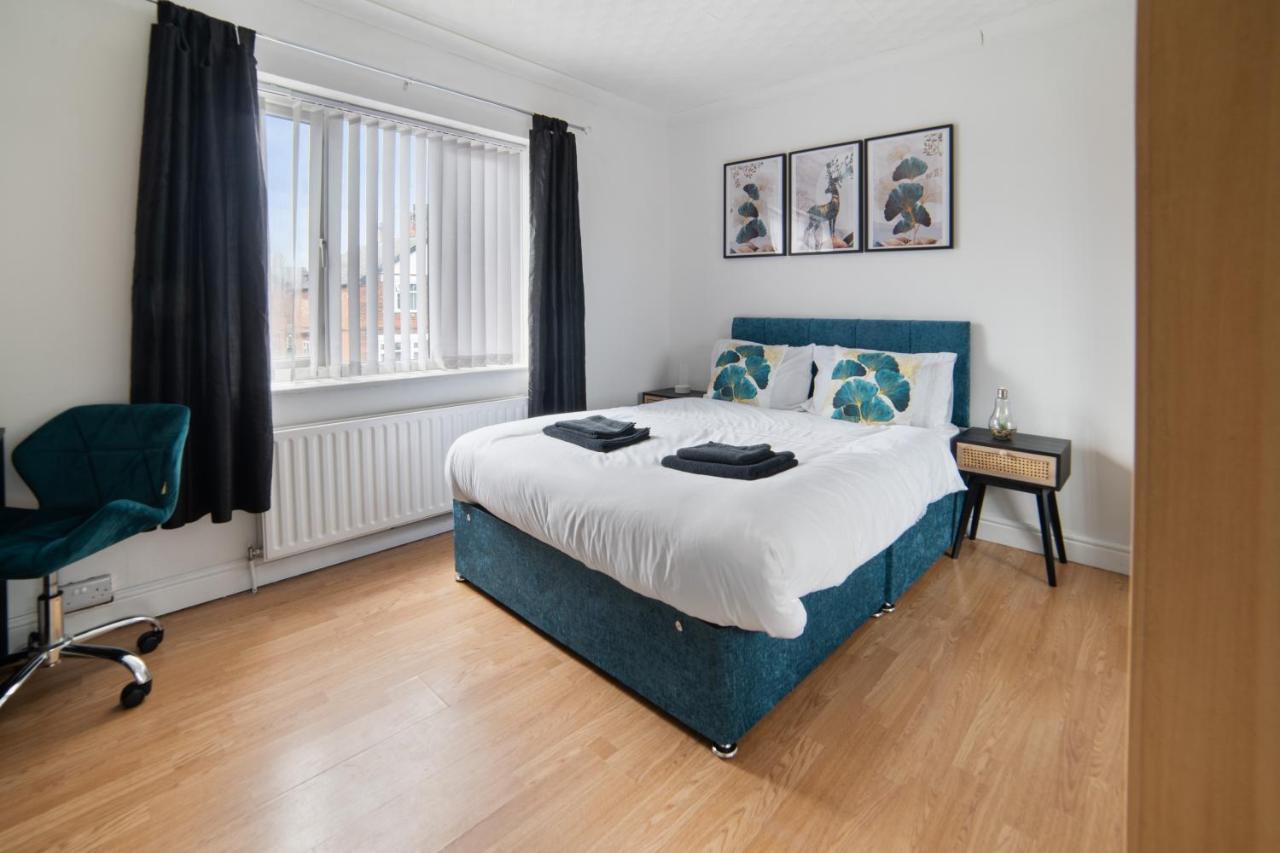 Exclusive Deals L Last-Minute Reserve L Townhouse With Sleeps 6 L Braunstone Town , Leicester L By Zen Nights Short Lets & Serviced Accommodations מראה חיצוני תמונה