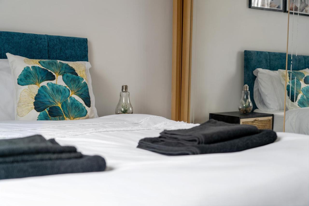 Exclusive Deals L Last-Minute Reserve L Townhouse With Sleeps 6 L Braunstone Town , Leicester L By Zen Nights Short Lets & Serviced Accommodations מראה חיצוני תמונה